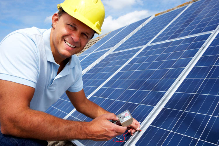 SAVE ON ENERGY BILLS With Solar Panels